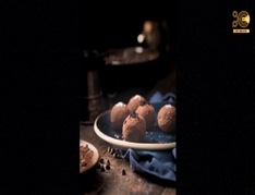 Dark-Food-Photography-SHOOTING-and-EDITING