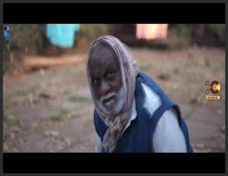 تصویر پیر مردی فقیر هندی